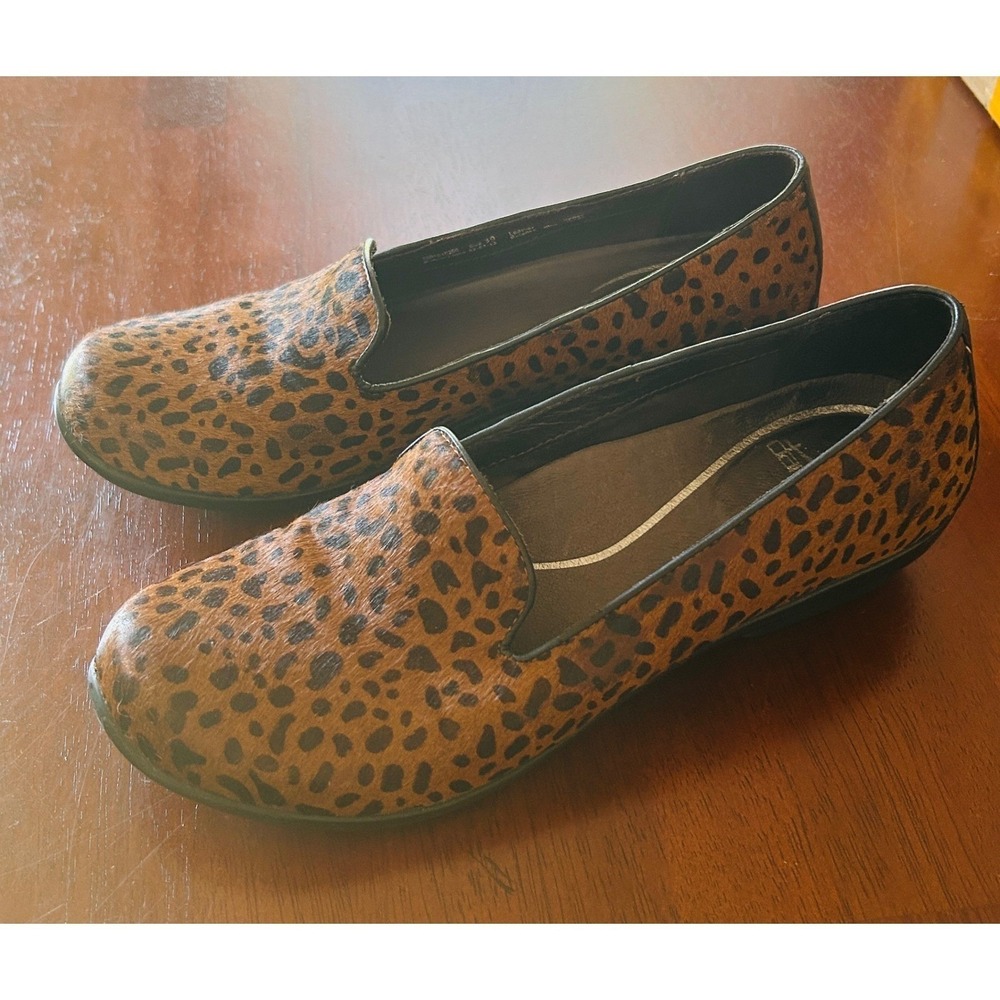 Dansko Loafers Calf Hair 39 Leopard Print Brown Nursing Clogs Mob Wife Eclectic - Picture 4 of 7